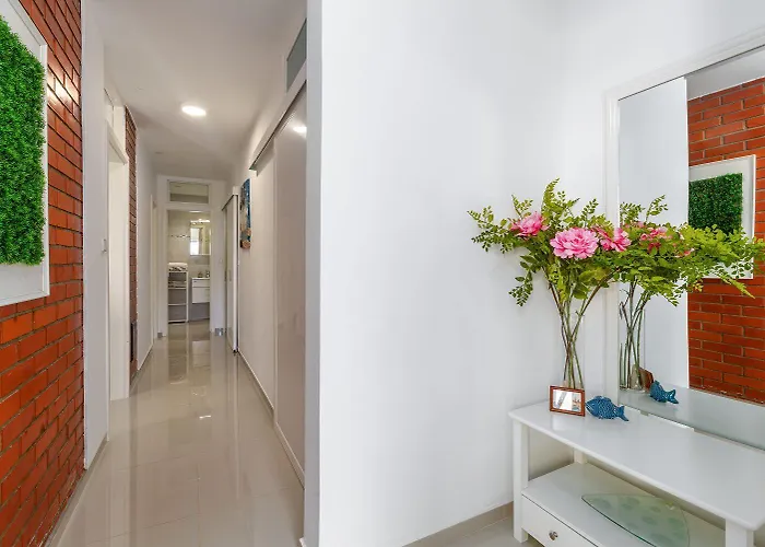 Hundefreundliches Mit Mediterranem Garten - 600 Meter Zum Apartman